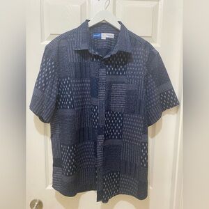 Old Navy  Men's Navy Patterned Shirt